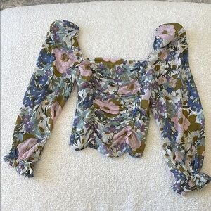Super Pretty Floral Long Sleeve Women's Top